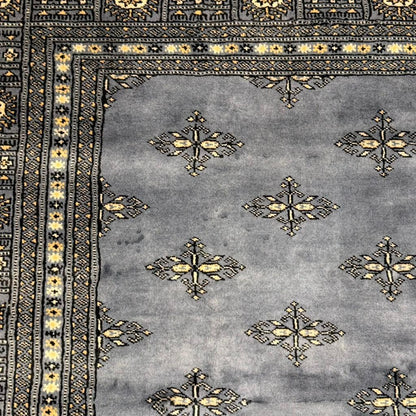 Hand-Knotted Pakistani Bokhara Rug – 100% Wool, size 8' x 10'